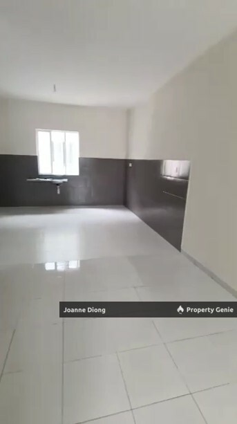 Mutiara Bandar Puteri Jaya Terrace House