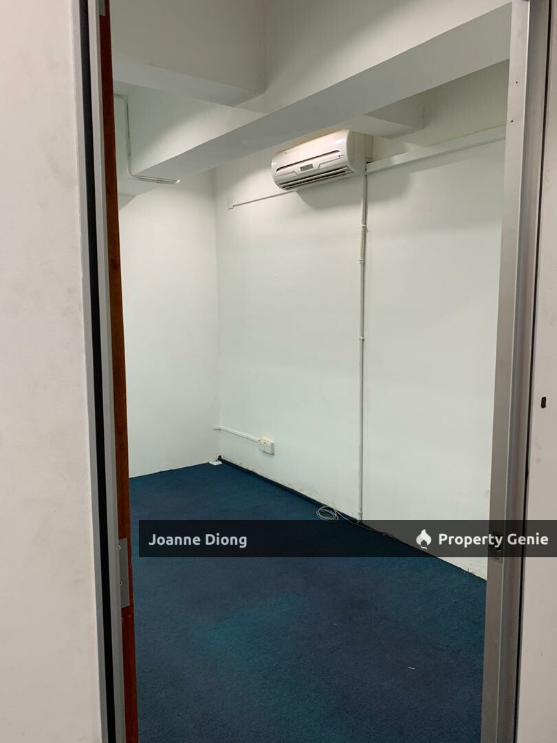 Impian Meridian Office