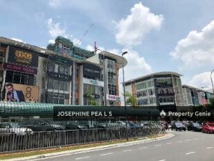 Bangi Sentral – Prime Corner Unit for Rent with High Visibility & Strategic Location