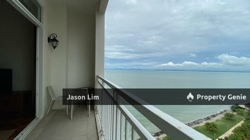 Quayside Condominium