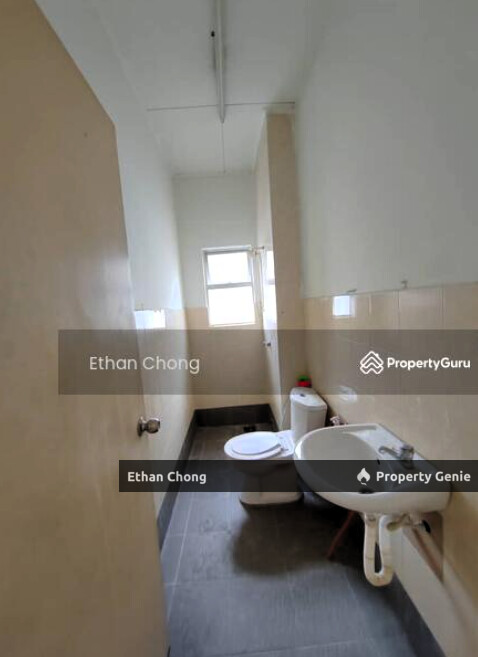 SAUJANA UTAMA 3 TERRACE PARTIAL FURNISHED HOUSE FOR RENT