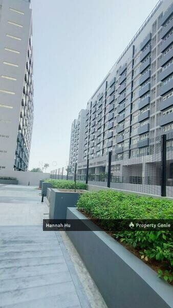 Subang 2 Super Spacious  Nadayu 801 Service Apartment