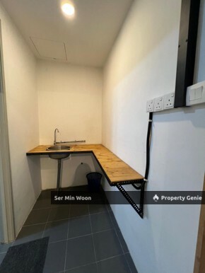 Fully Furnished Grade A Office Unit for Sale at UOA Business Park Nearby LRT Subang Jaya