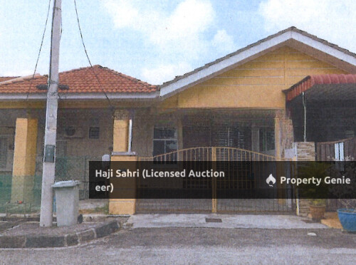 Rumah Teres Satu Tingkat (Lot Tengah) yang beralamat pos di No.40, Lorong Seri Saujana 4, Taman Seri Saujana, 14300, Nibong Tebal, Pulau Pinang.