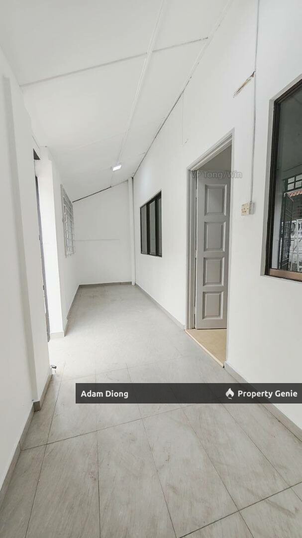 Jalan Teratai Taman Johor Jaya