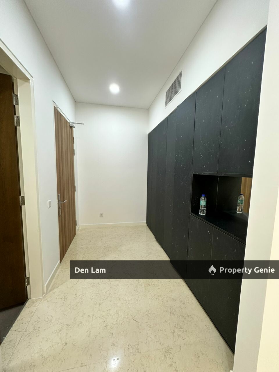 D'Rapport Residences KLCC Embassy row Below Value for sale !!