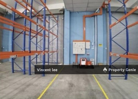 Taman Meranti Jaya, 4 Storey Warehouse Factory , 3 Ton Floor Loading, 40 Foot Container Access, with Cargo Lift, 100 Amp Power Supply, 23 Feet Height at Ground Floor, Prime Location, Easy Access to Hi