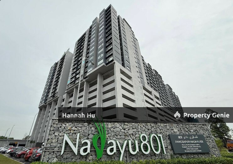 Subang 2 Super Spacious  Nadayu 801 Service Apartment