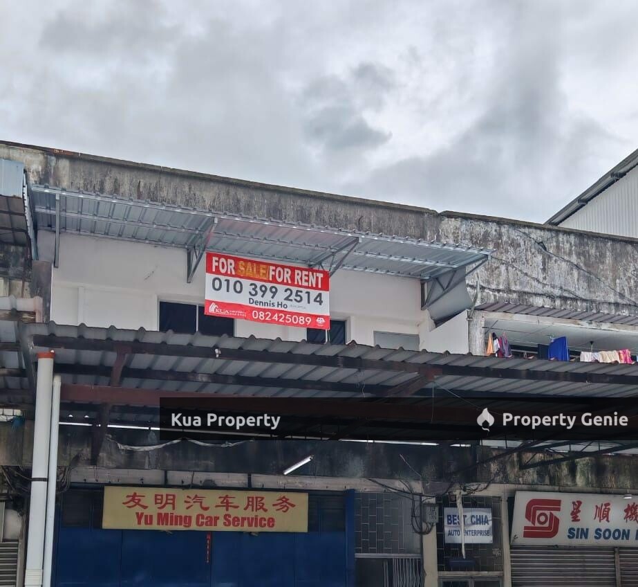 First Floor Intermediate Shophouse For Rent Located at 3rd mile, Lorong Datuk Tawi Sli, Jalan Penrissen