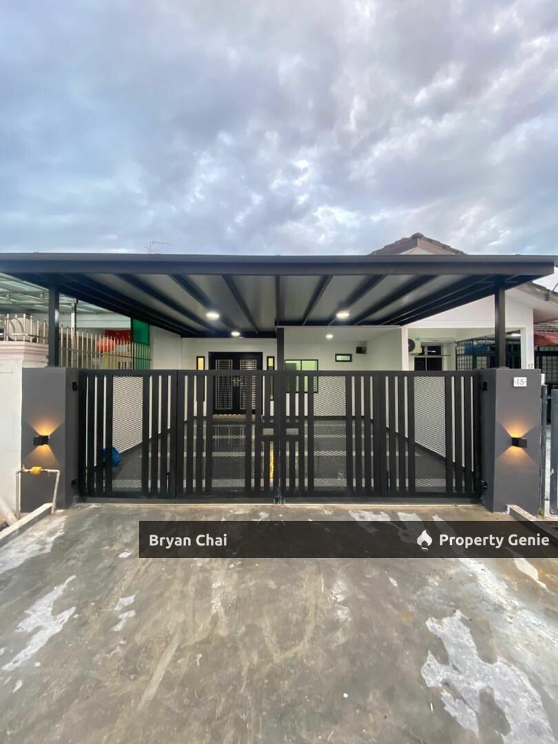 Megah Ria Jalan Dedaru Fully Renovated