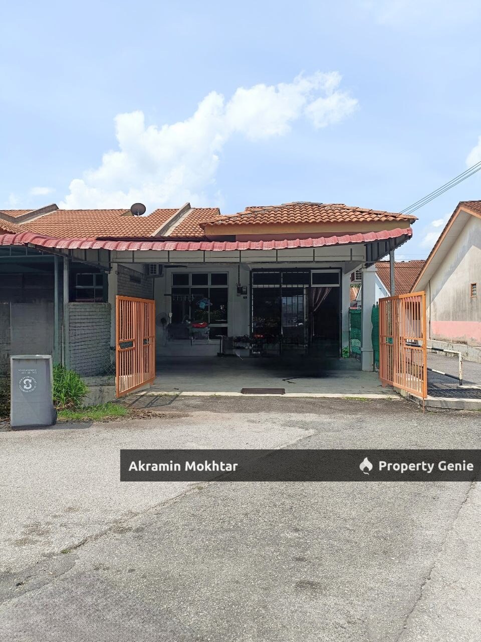 END LOT, EXTENDED & BELOW VALUE | Rumah Teres Setingkat Taman Krubong Indah, Melaka.