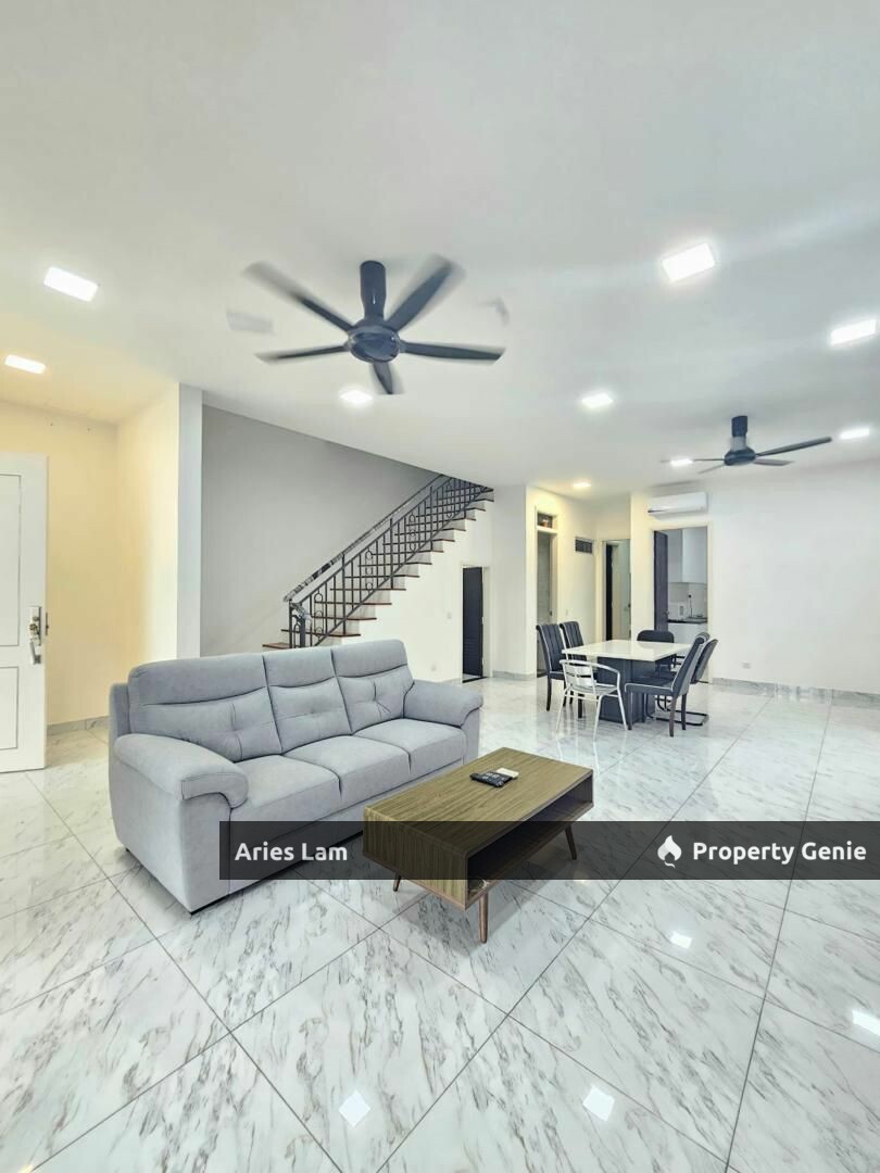 Eco Spring @ Double Storey Cluster House For Rent