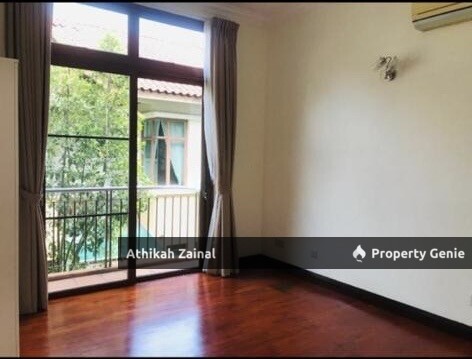 DUTA NUSANTARA, SRI HARTAMAS | 2 STOREY SEMID WITH 5 BEDROOMS IN A PRIME LOCATION