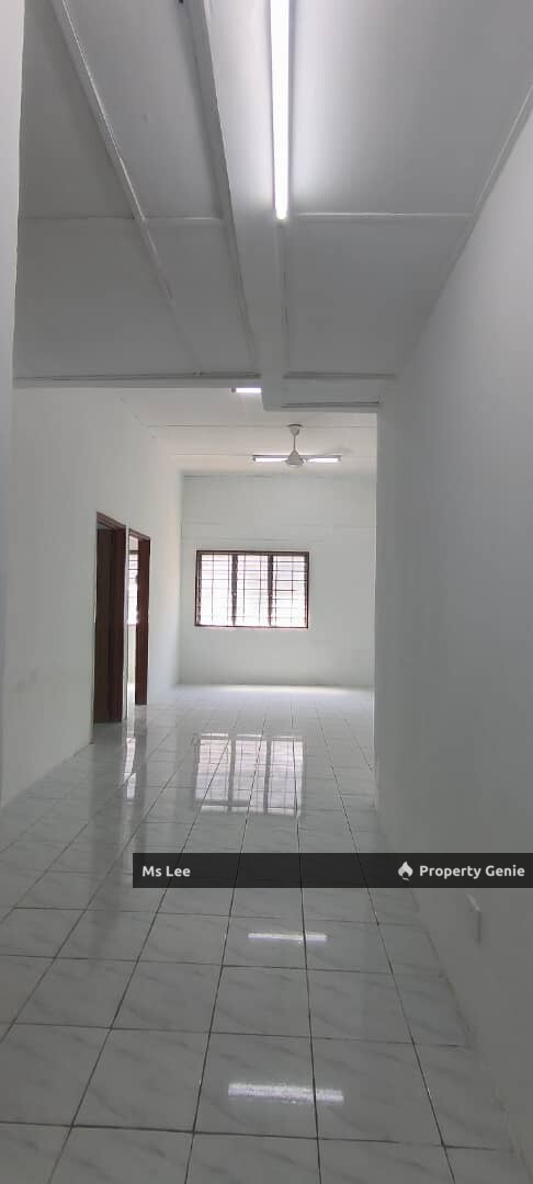 3rd floor Shop Apartment RM 350 (Pasar Malam)-Taman Sentosa @ Klang-Ready Now