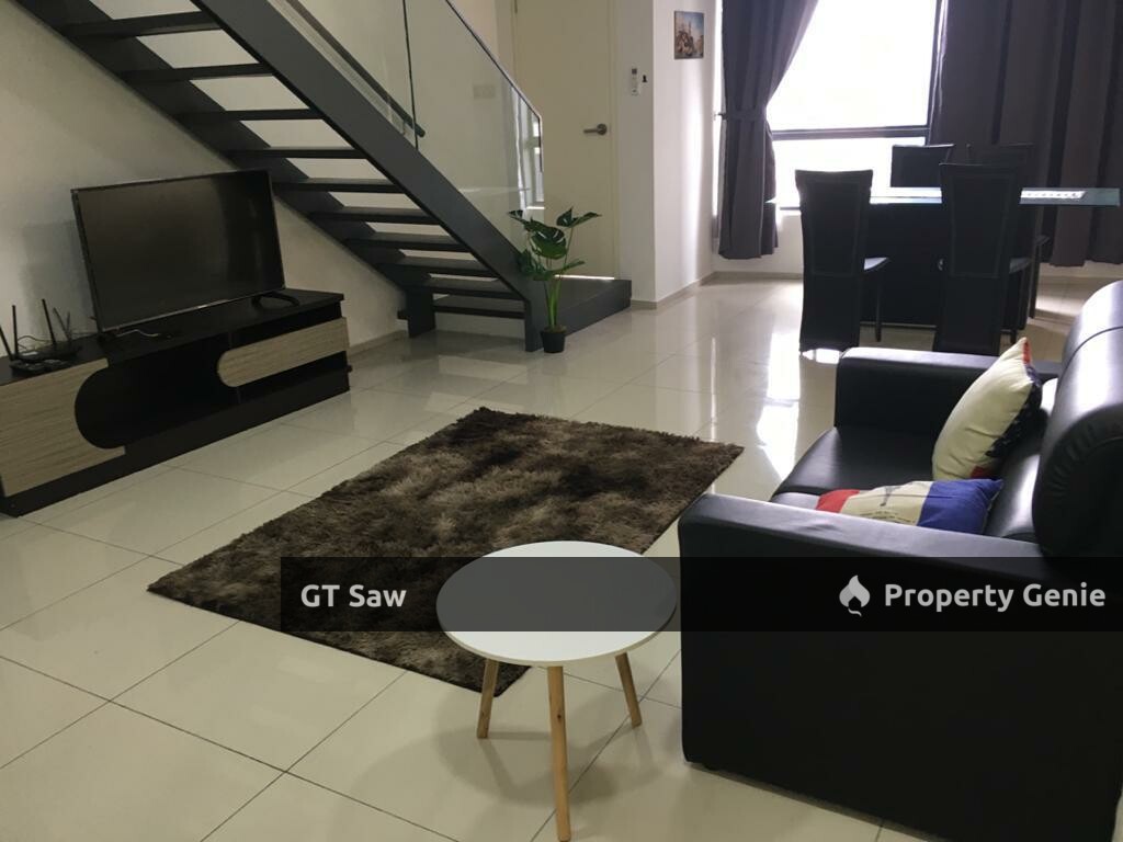 Ekocheras Fully Furnished Duplex Connected to MRT For Sales