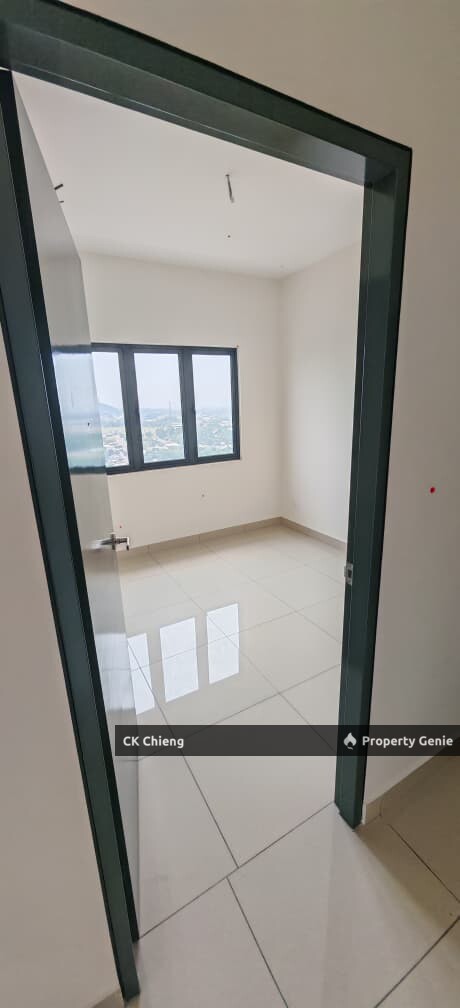 KR7 Residence Rent, Brand New 3 Rooms Basic Unit, Taman Mas Puchong