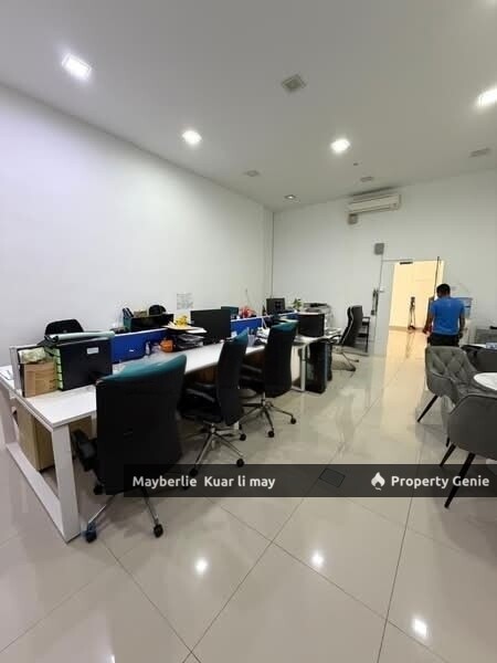 RENT RM45K 3. 5 Storey Semi-D Factory at Seksyen 51, Petaling Jaya