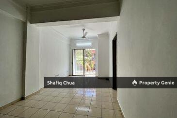 Well Kept Unit Red Ruby Apartment Seri Kembangan For Sale