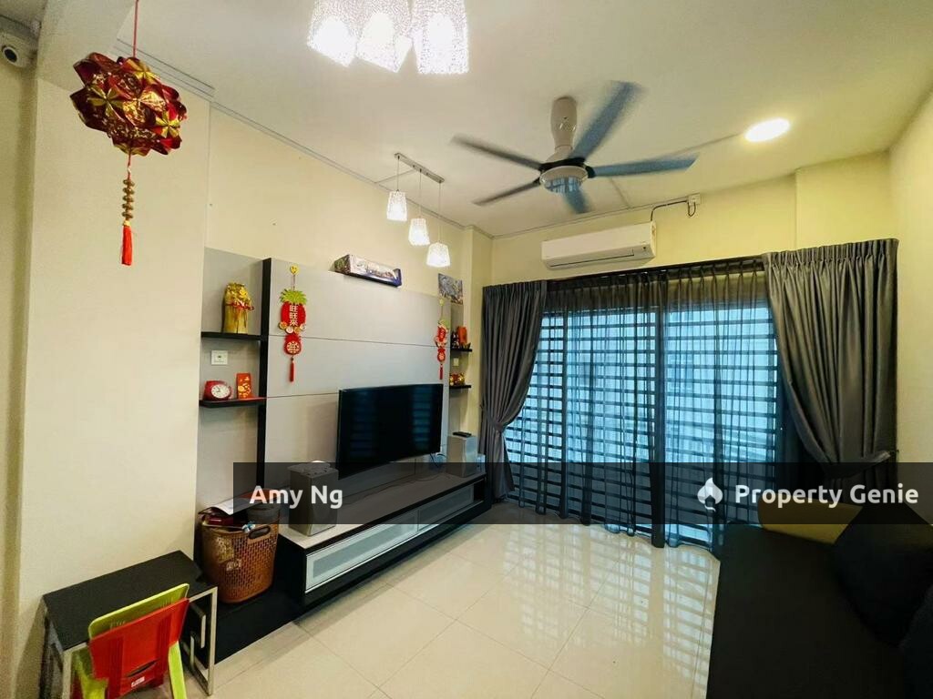 Corner Condo For Sale, Sky Garden Klebang