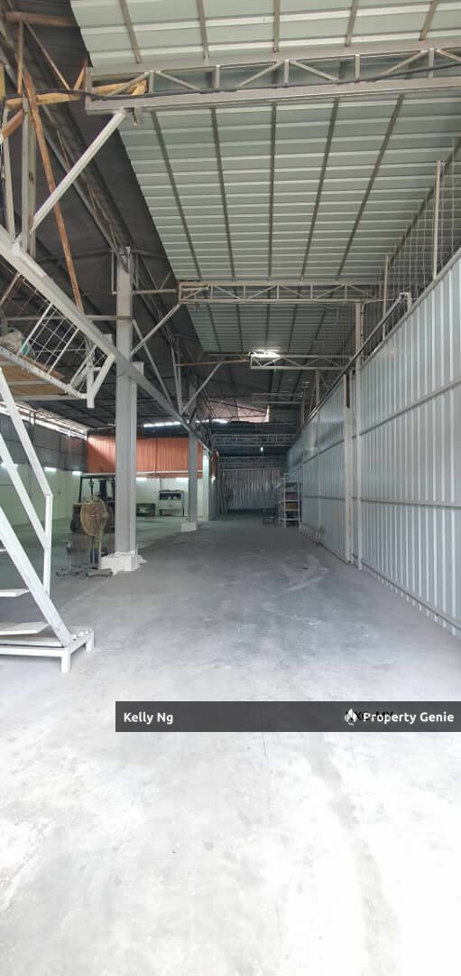 Warehouse At Jalan Kebun Kg Jawa Klang For Rent