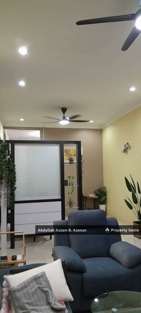 Semi D CANTIK TAMAN LAGENDA