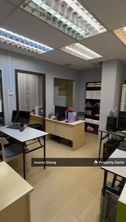 USJ 1 Office