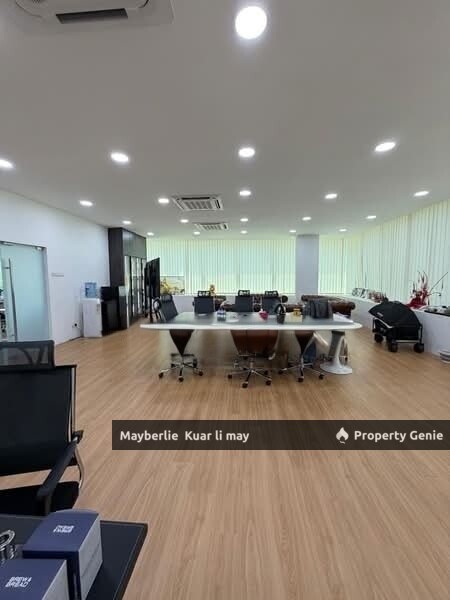 RENT RM45K 3. 5 Storey Semi-D Factory at Seksyen 51, Petaling Jaya