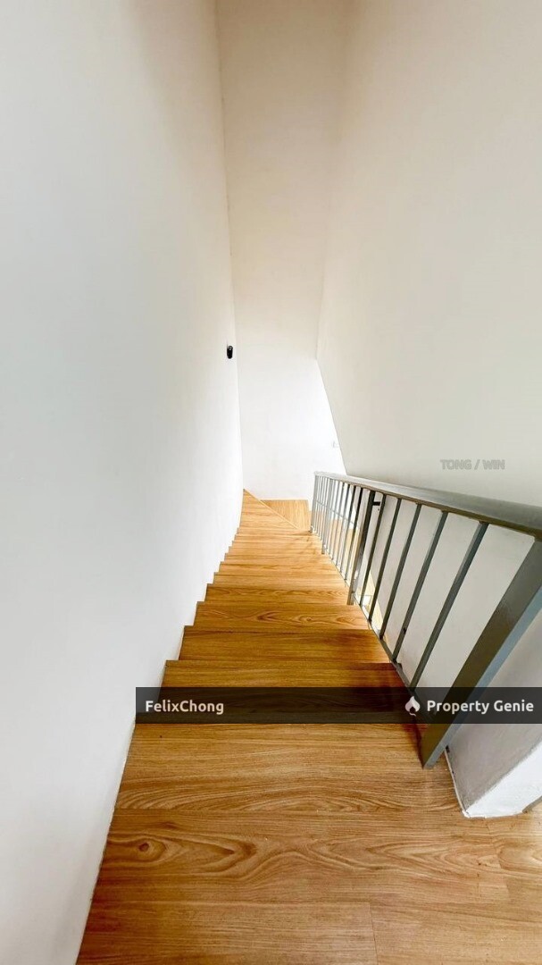 Puteri Wangsa 2 Sty Medium Cost,Jalan Lading,Ulu Tiram,Renovated