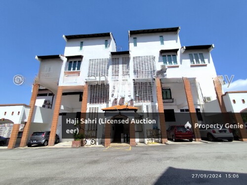 RUMAH PANGSAPURI yang beralamat pos di NO. BJ5-1-1, LINTANG BUKIT JAMBUL, MUKIM 13, 11900, BAYAN LEPAS, Pulau Pinang