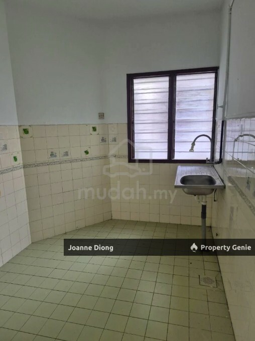 Subang Court 5-1st Floor