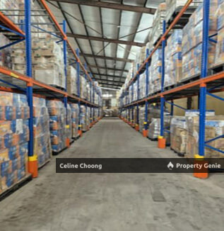 Meru, Klang Warehouse