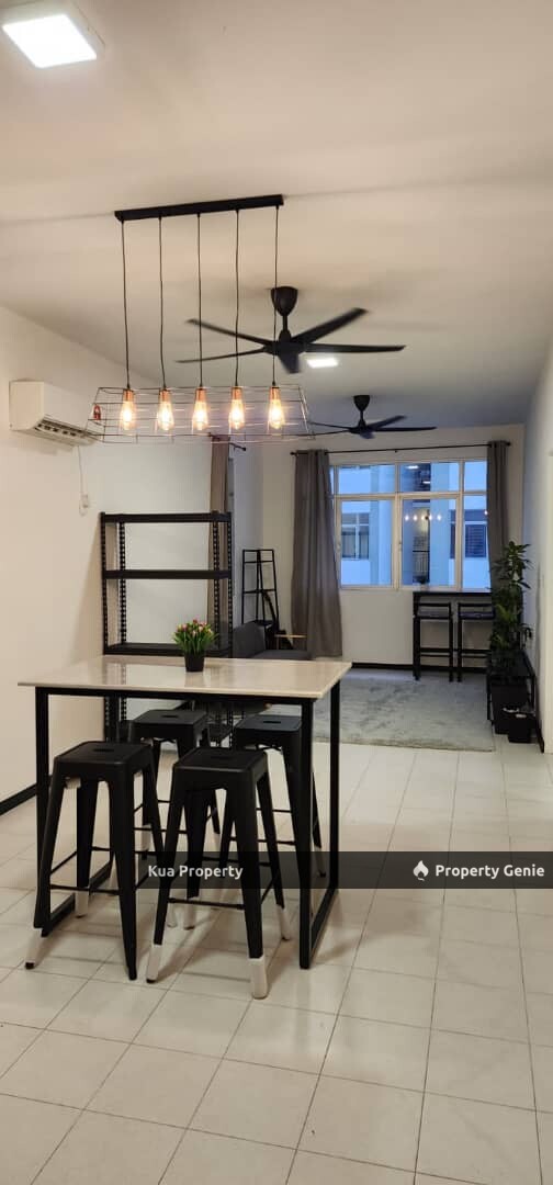 Prima Bintawa Apartment For Rent