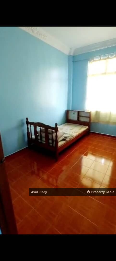 Ria Apartment 2, 3 Bedrooms (Fully Renovated)