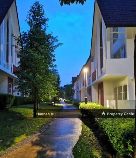 Buy to Earn Emerald Hill Service Residece BMV RM382K
