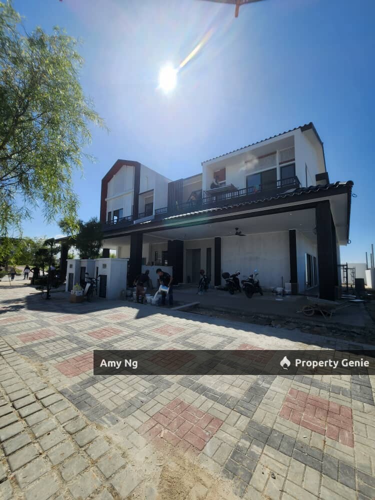 Full Loan! 0% Downpayment! New Double Storey SemiD Ipoh Botani FREE All legal fees and stamp duty Ipoh Perak Size 40x80