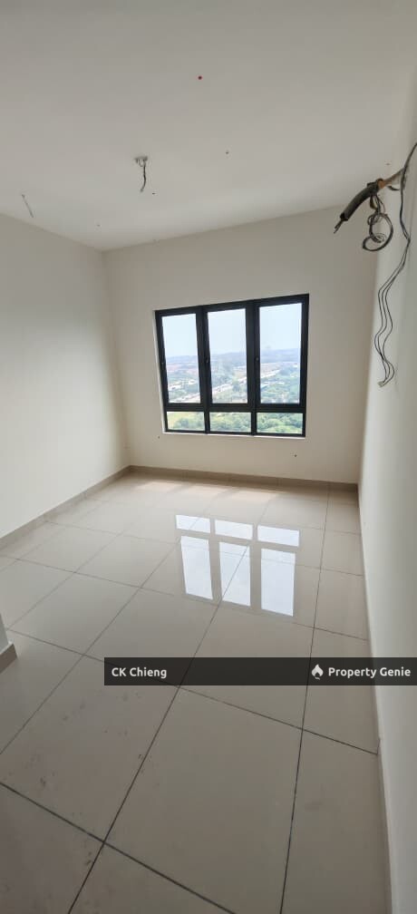 KR7 Residence Rent, Brand New 3 Rooms Basic Unit, Taman Mas Puchong