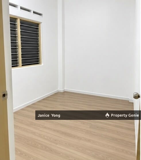 Flat Taman Pulai Utama