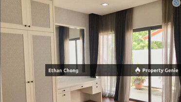 Gated guarded bungalow swimming pool klcc hpy residence ampang