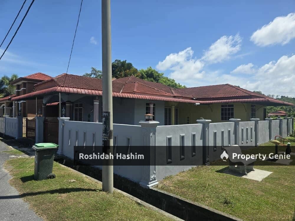 [Renovated][Tepi Padang] Taman Masmuda Semi-d Setingkat, Kangar