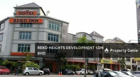 Reko Sentral - 3 Storey Shop