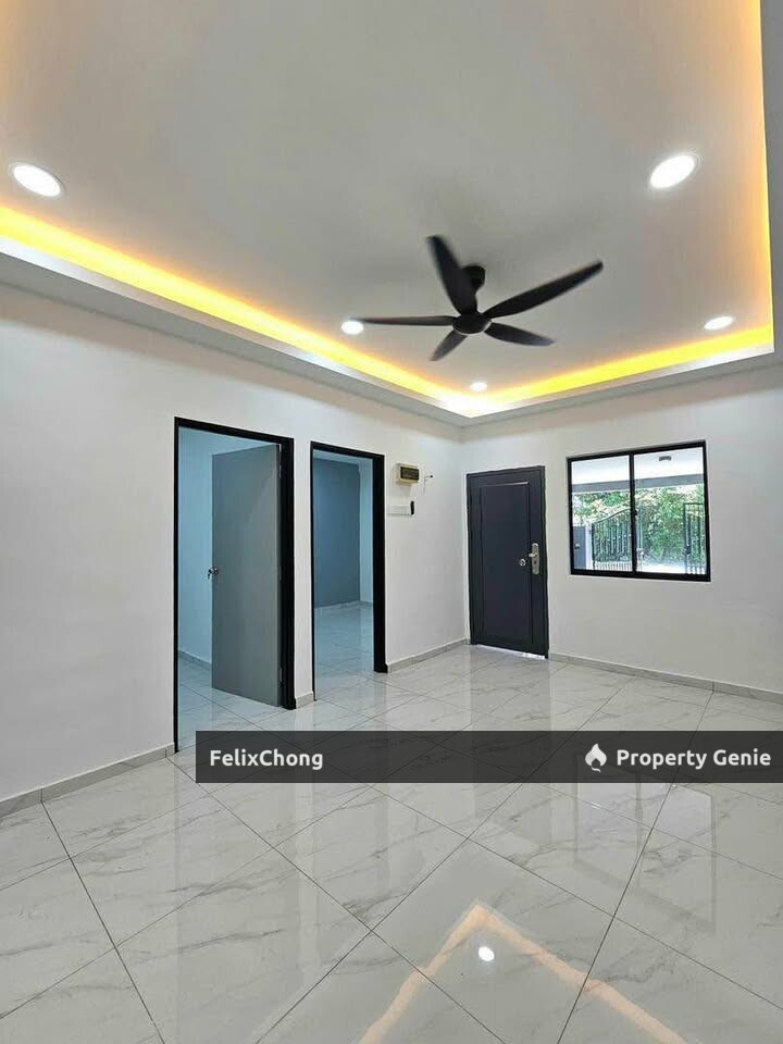 Taman Tiram 1 Sty Medium Cost,Jalan Mawar,Ulu Tiram,Renovated