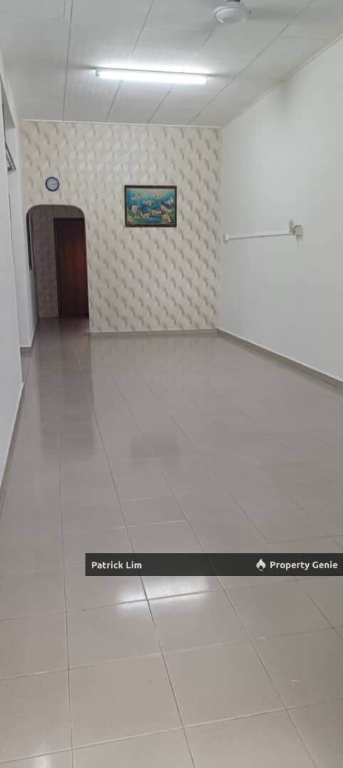 Taman Melaka Baru Single Storey (Newly Renovated)(For Rent)