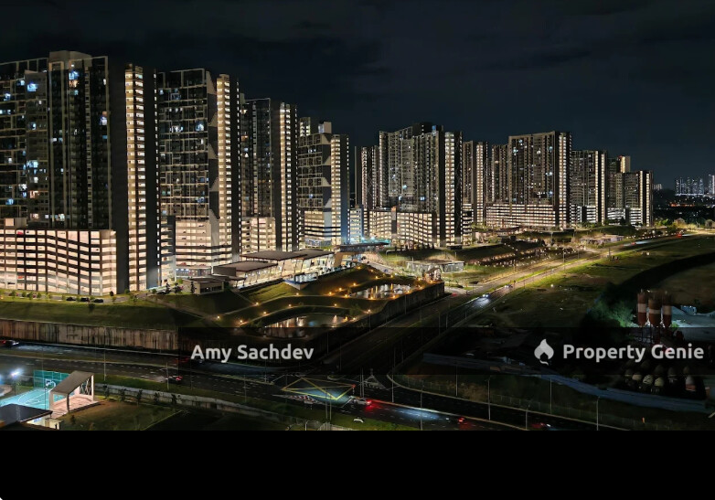 Rm226k Only! Adelia 4 @ Bangi! Save Rm96k!