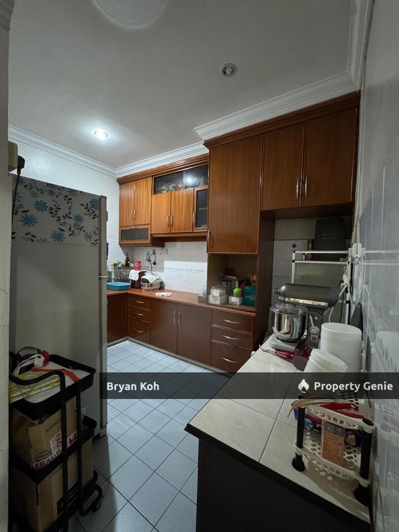 Bandar Putra ioi Nuri @Double Storey