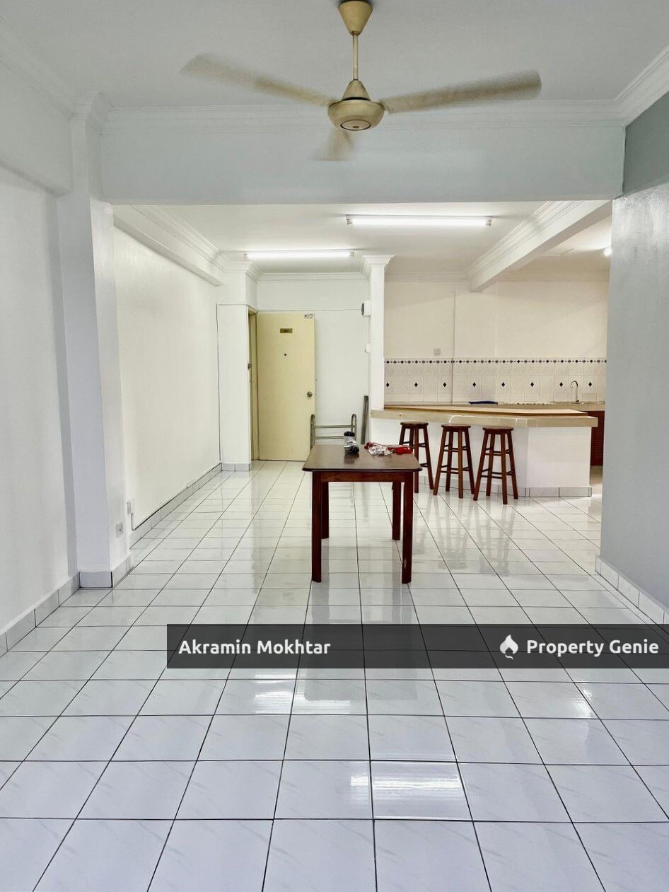 Renovated & 1 Parking | 1151 Sqft Level 2 Subang Ville Aman Luxury Condominium, Petaling Jaya