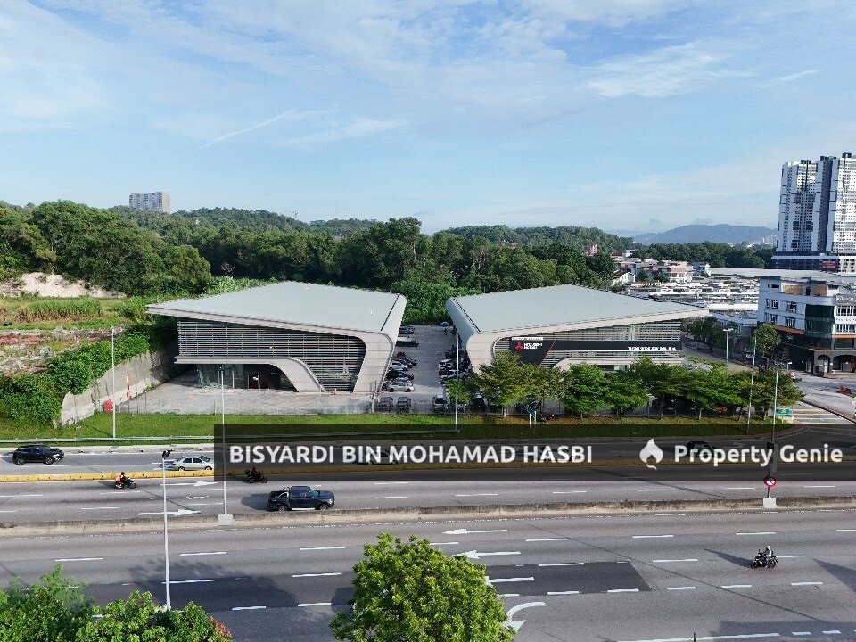 FOR RENT SHOWROOM & 4SCENTRE, STAND ALONE BUILDING, BALAKONG .