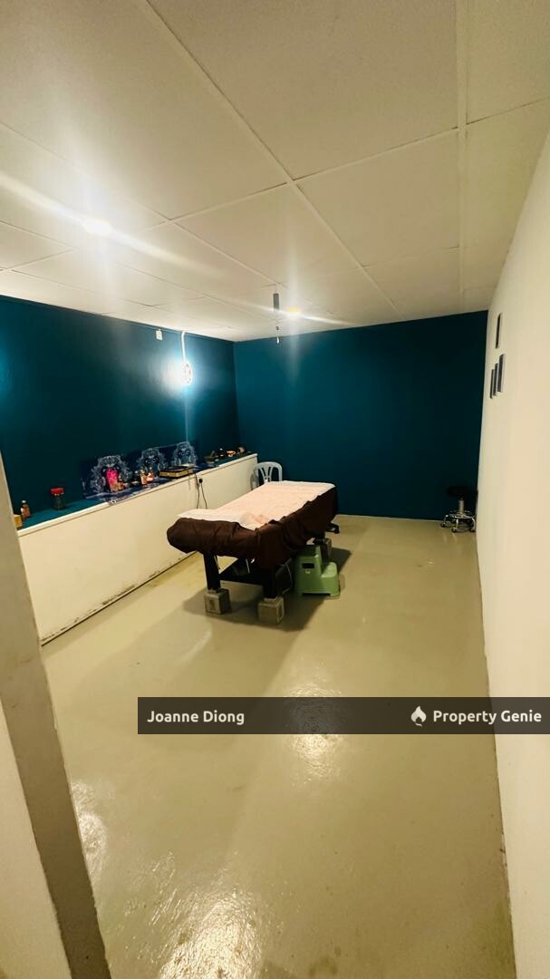 Subang SS15 Ground Floor Corner Shop