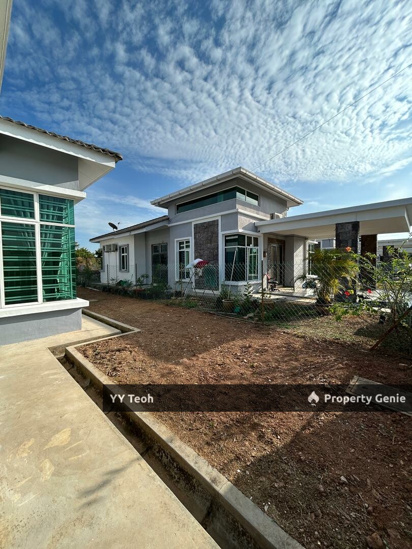Durian Tunggal Belimbing Setia Single Storey Bungalow