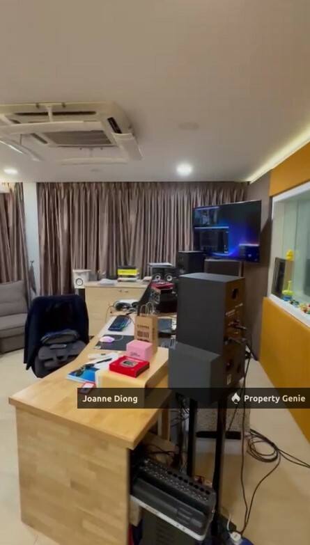 USJ 1 Office