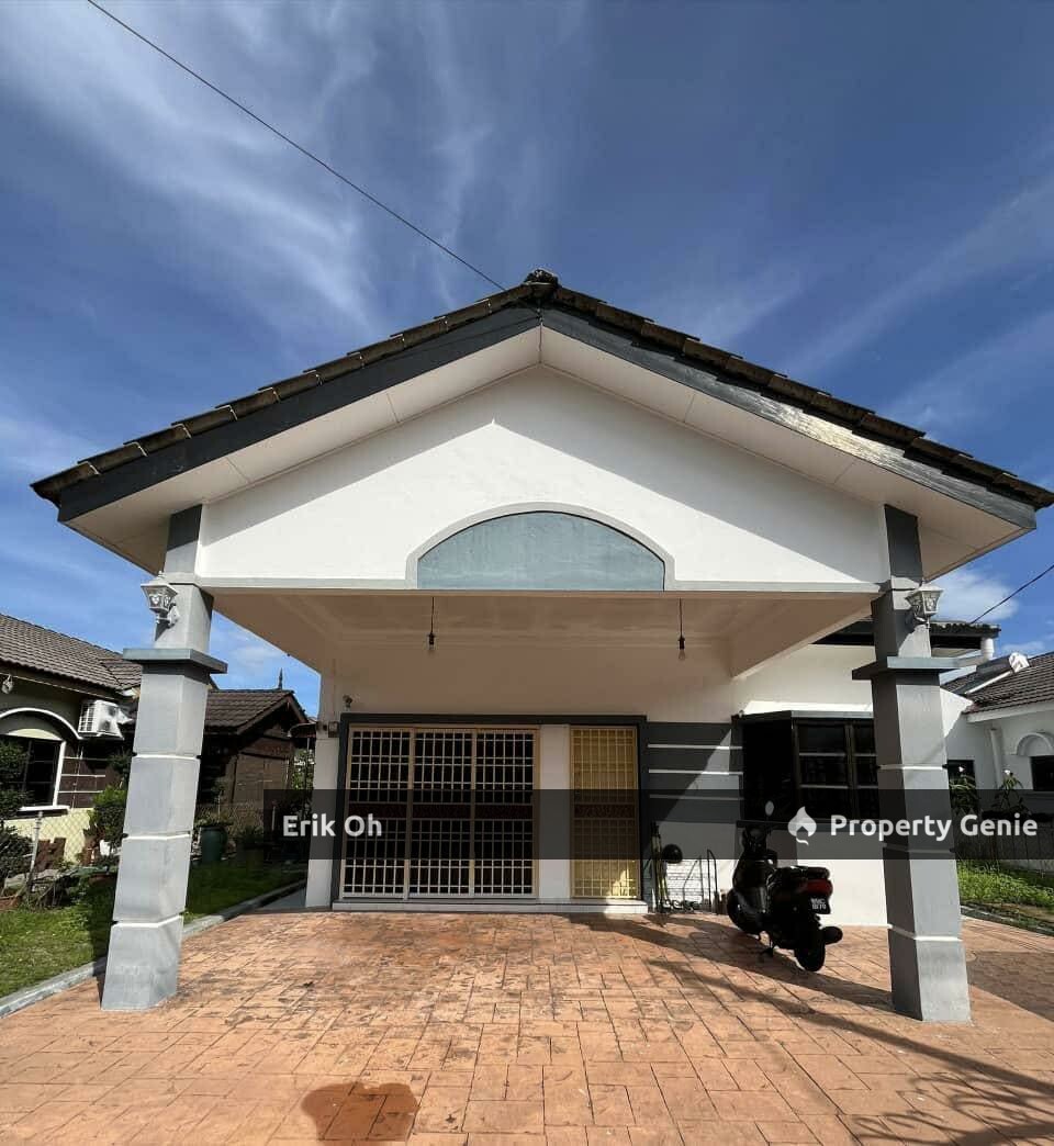 FOR SALE – SINGLE-STOREY BUNGALOW | IPOH, PERAK Laluan Desa Putra 21, Desa Putra Indah
